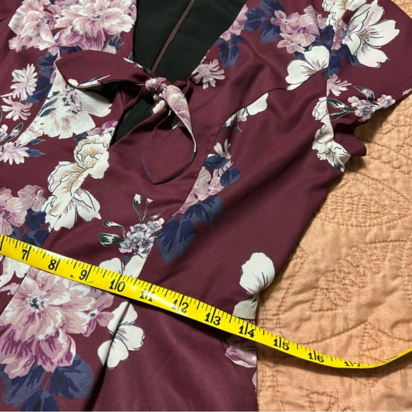 Yumi Kim Floral Tie Front Jumpsuit S - Picture 8 of 12